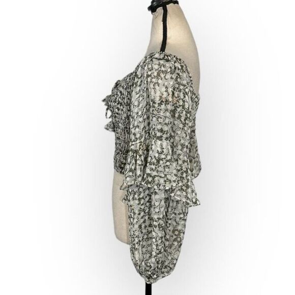 MISA Los Angeles Helaine Floral Top Women's XS Beige Green Long Tiered Sleeve - Picture 4 of 11